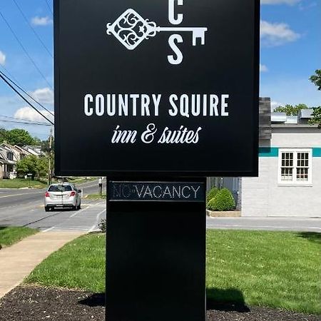 Country Squire Inn And Suites New Holland Εξωτερικό φωτογραφία