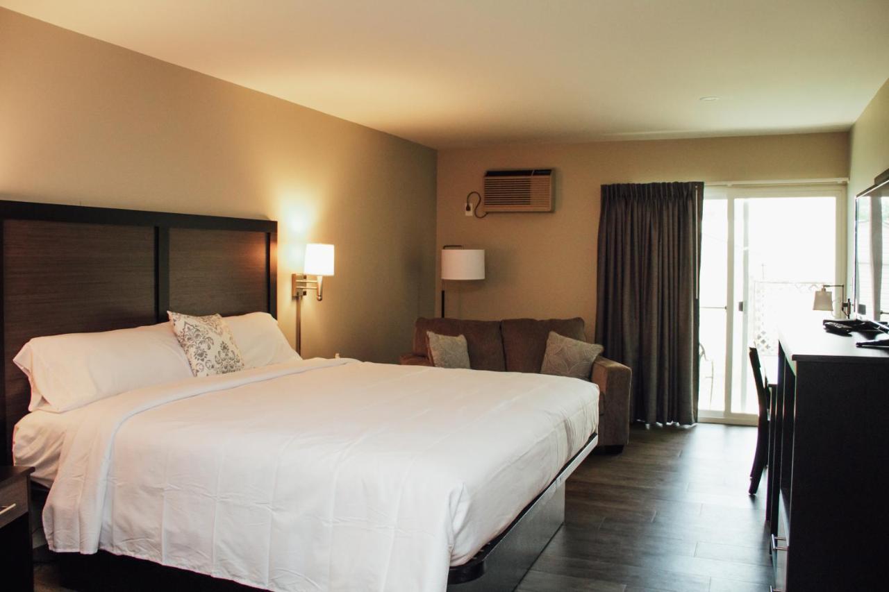 Country Squire Inn And Suites New Holland Εξωτερικό φωτογραφία
