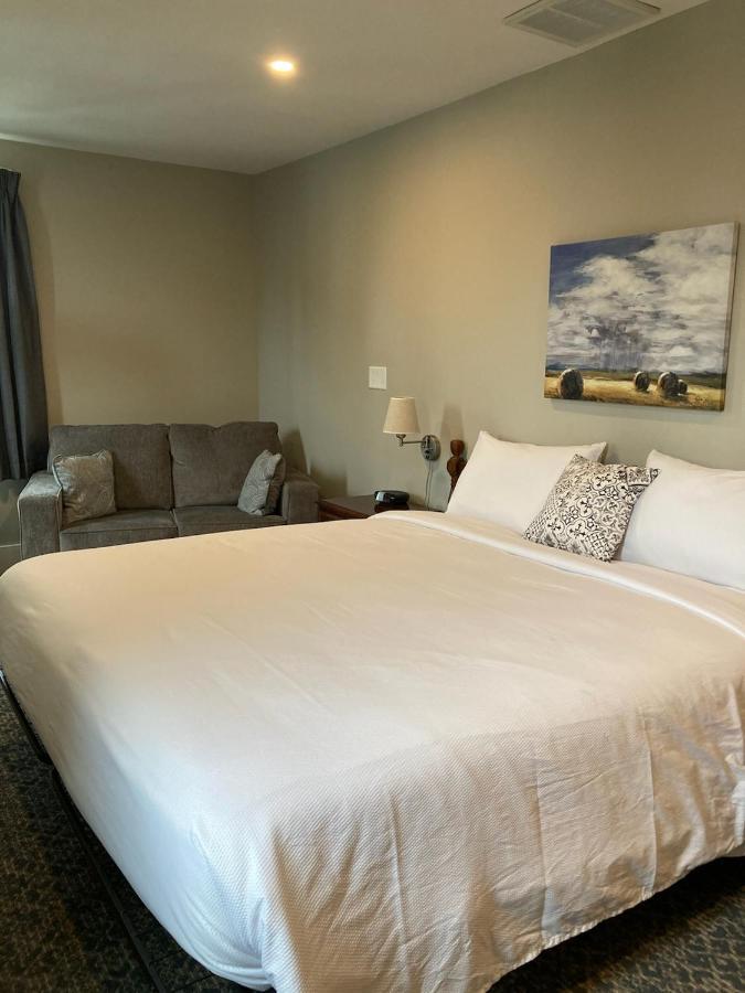 Country Squire Inn And Suites New Holland Εξωτερικό φωτογραφία